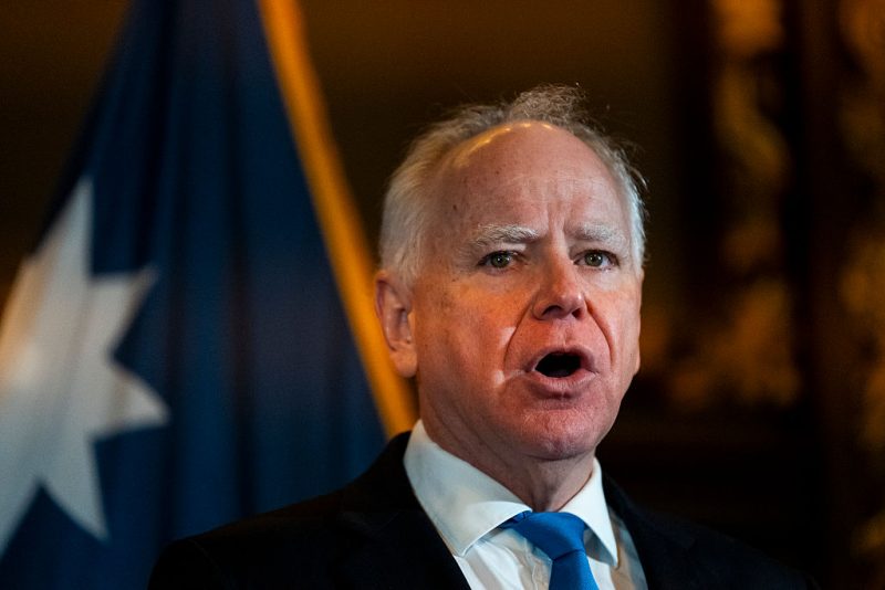 Walz prepares Minnesota Nat’l Guard for possible deployment following ICE shooting, says state is ‘at war’ with the federal government